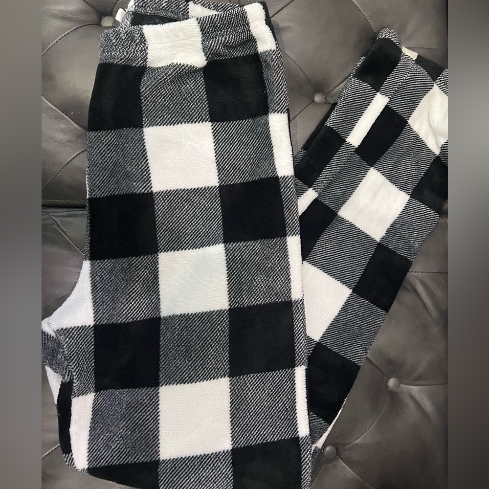 WEEKEND EDITION Black and White Checkered Plaid Pants Size XL